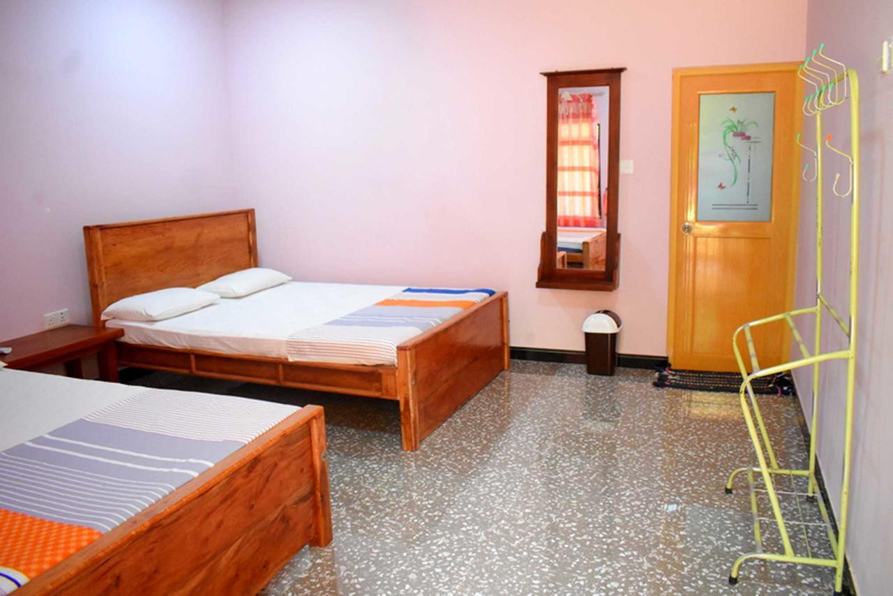 Yaswi Guest House Passikudah エクステリア 写真