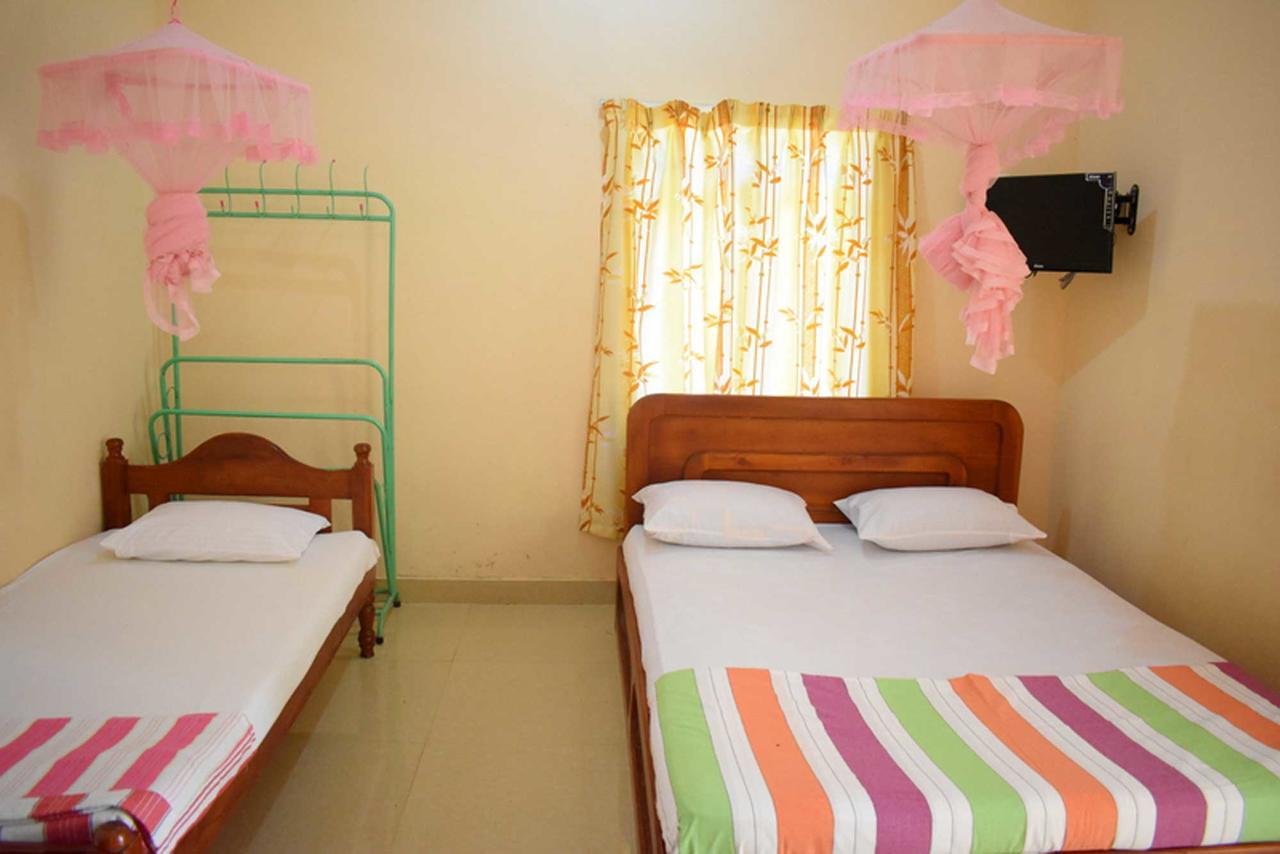 Yaswi Guest House Passikudah エクステリア 写真